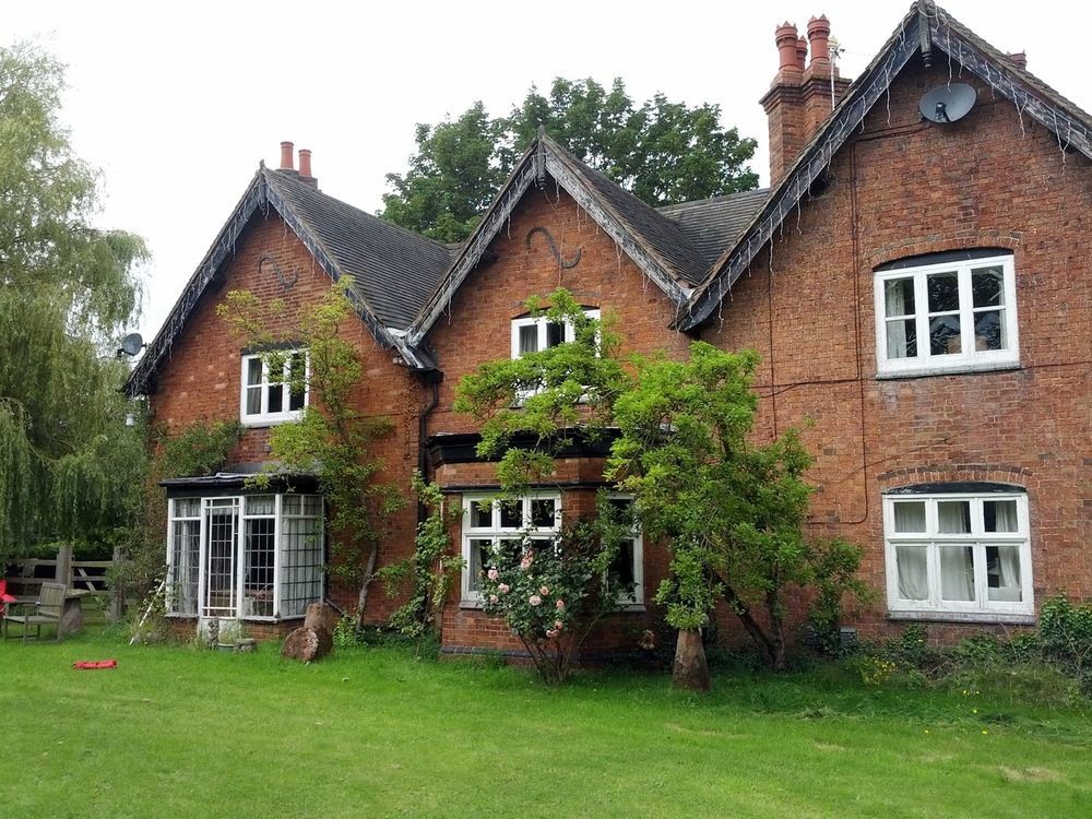 Church Farm Accommodation Bickenhill Exterior photo